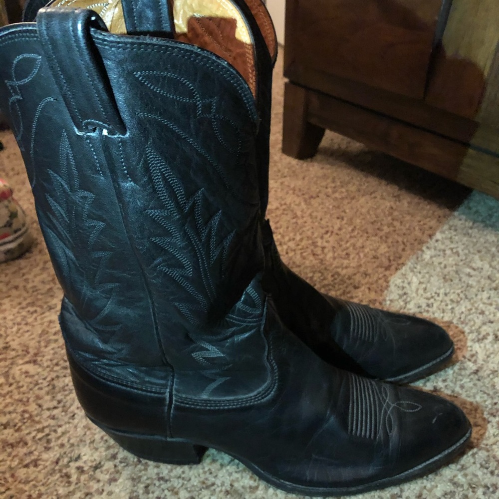 Vintage Nacona Goatskin cowboy boots.